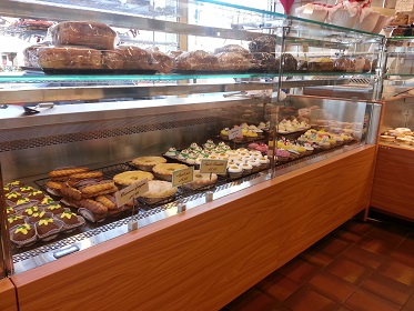 Criocabin refrigerated bakery display