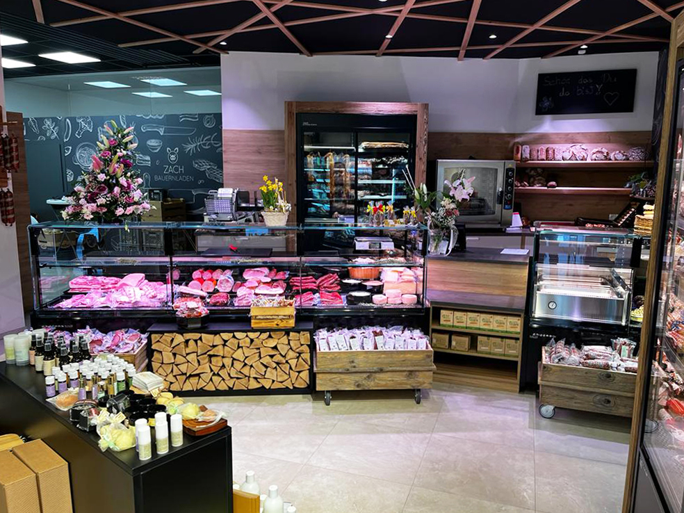 Refrigerated Wall Case
